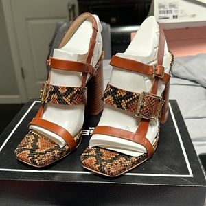 Karl lagerfeld heels